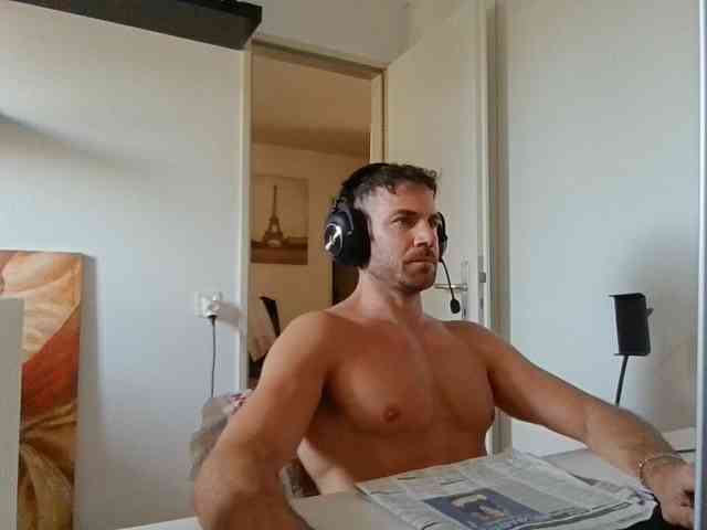 alphah-hunk alphah-hunk