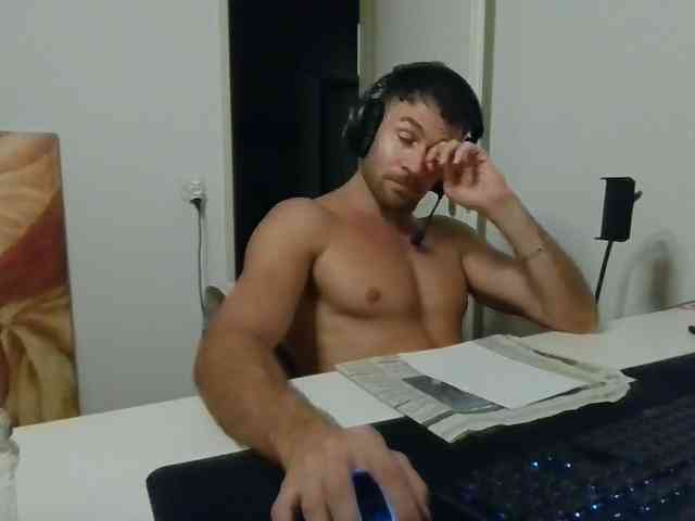 alphah-hunk