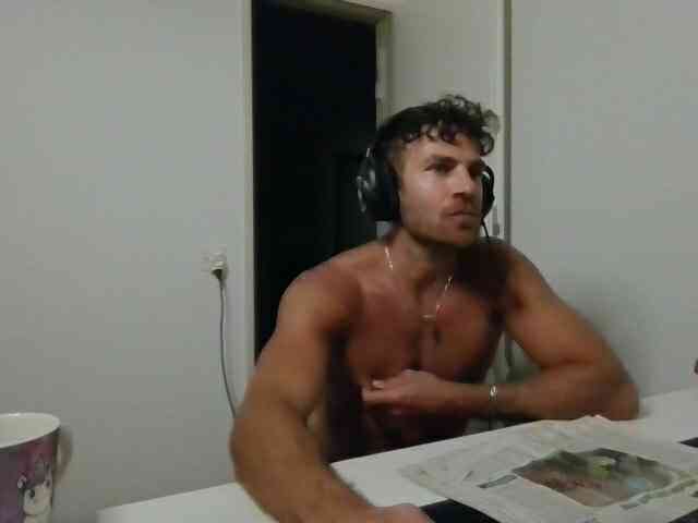 alphah-hunk
