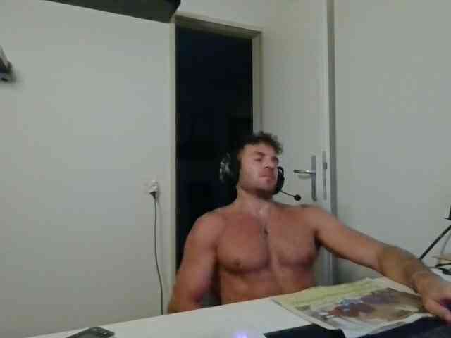 alphah-hunk alphah-hunk
