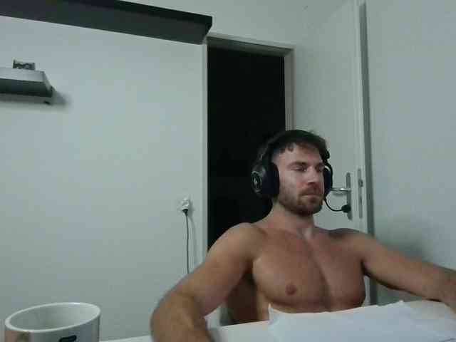 alphah-hunk Sex Cam Show