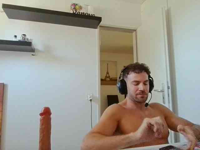 alphah-hunk