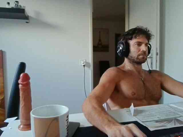 alphah-hunk