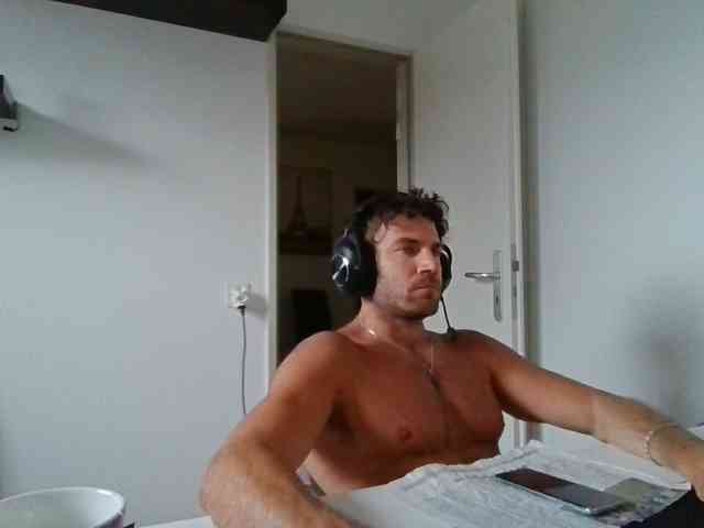 alphah-hunk