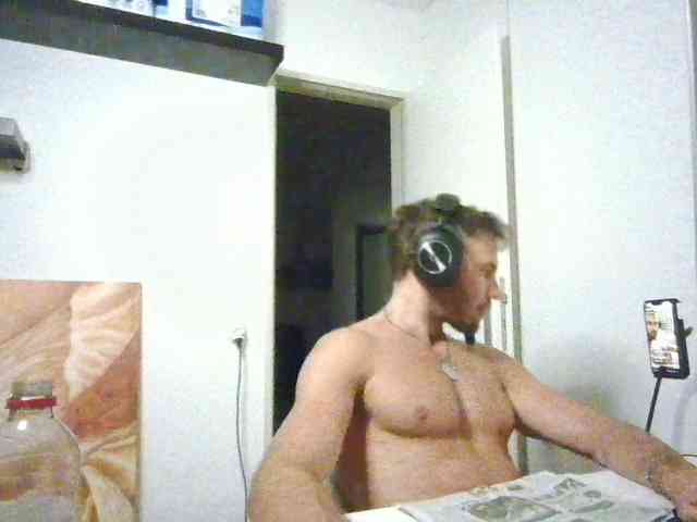alphah-hunk