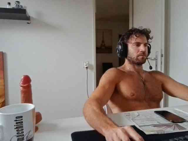 alphah-hunk alphah-hunk