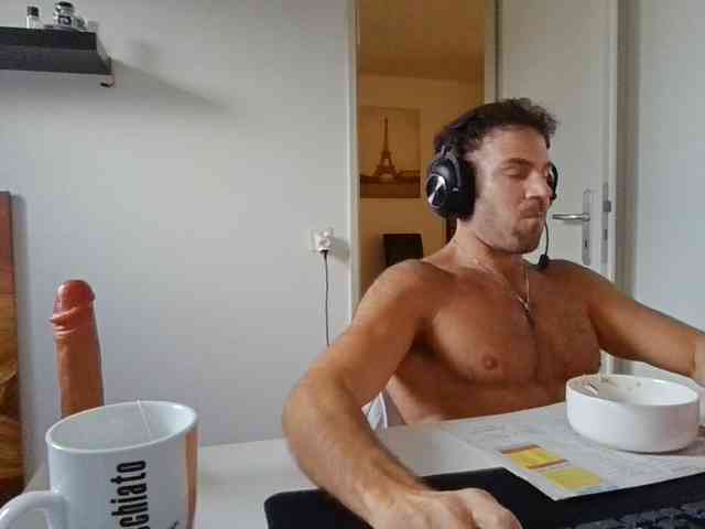 alphah-hunk