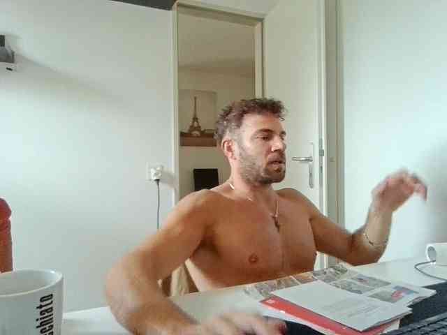 alphah-hunk