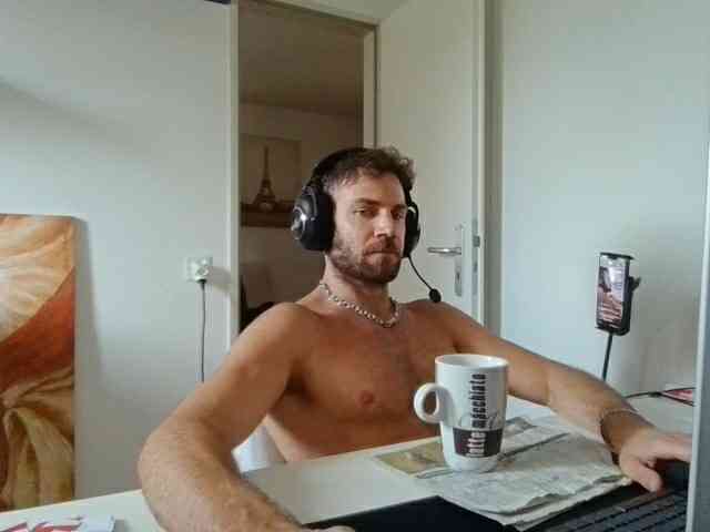 alphah-hunk