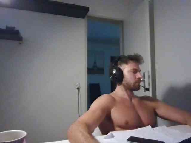 alphah-hunk