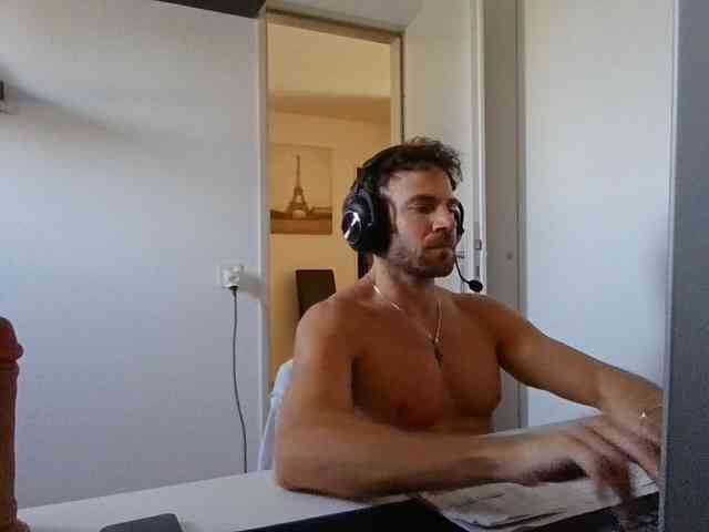 alphah-hunk