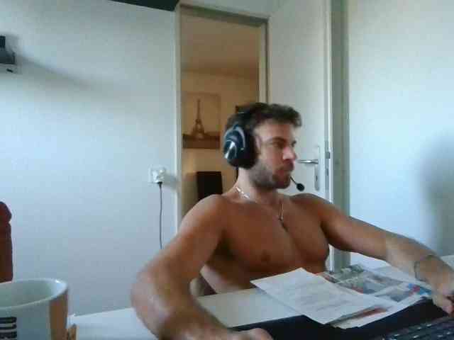 alphah-hunk alphah-hunk