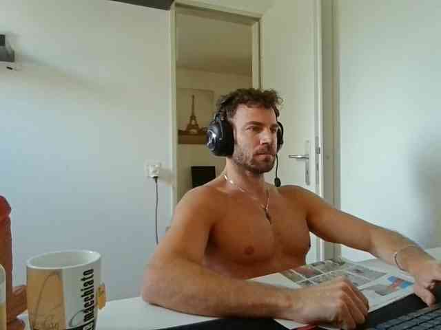 alphah-hunk