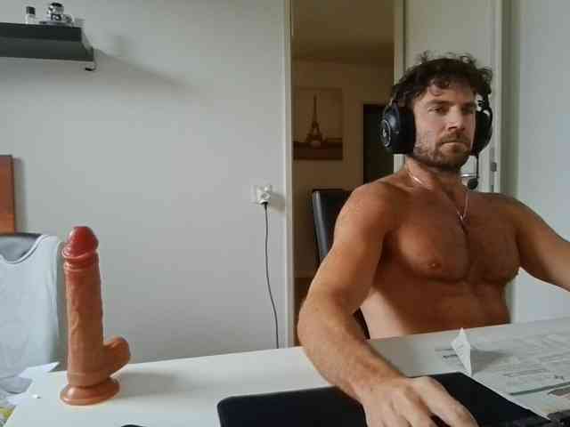 alphah-hunk