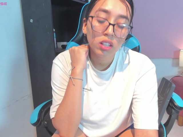 MariaFoxx live cam on BongaCams
