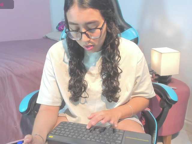 MariaFoxx live cam on BongaCams