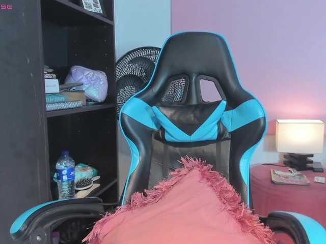 MariaFoxx live cam on BongaCams
