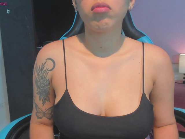 MariaFoxx live cam on BongaCams