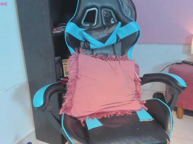 MariaFoxx live cam on BongaCams