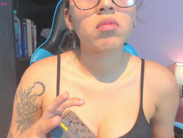 MariaFoxx live cam on BongaCams