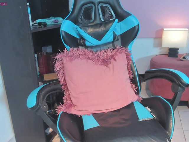 MariaFoxx live cam on BongaCams