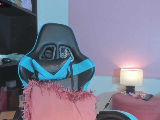 MariaFoxx live cam on BongaCams