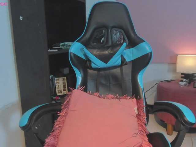 MariaFoxx live cam on BongaCams