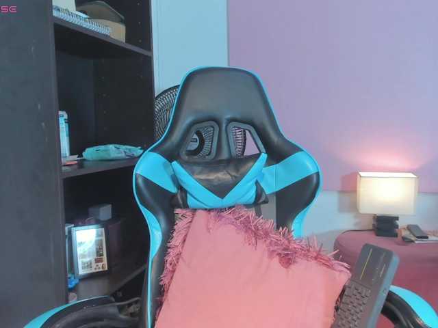 MariaFoxx live cam on BongaCams