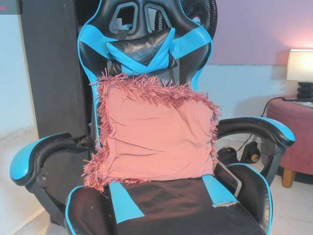 MariaFoxx live cam on BongaCams