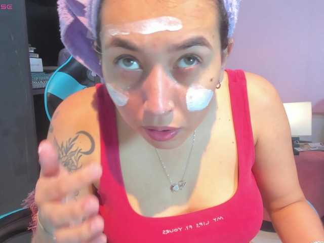 MariaFoxx live cam on BongaCams