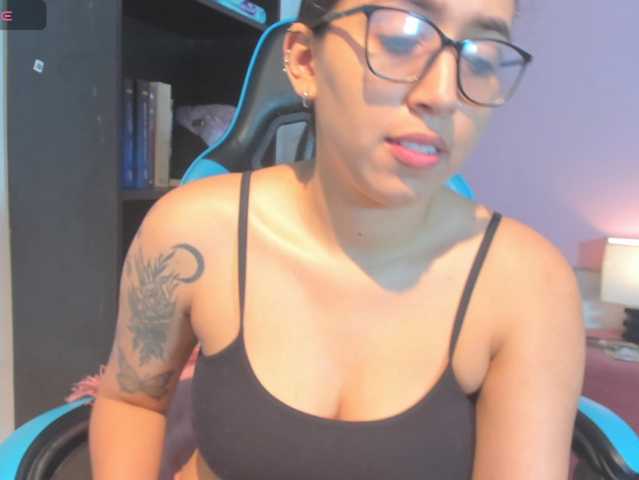 MariaFoxx live cam on BongaCams