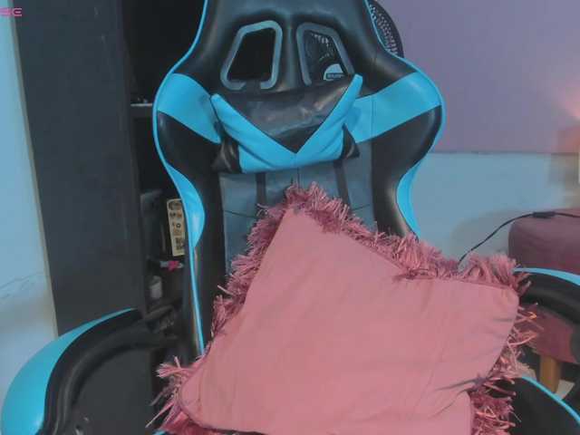 MariaFoxx live cam on BongaCams