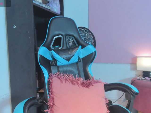 MariaFoxx live cam on BongaCams