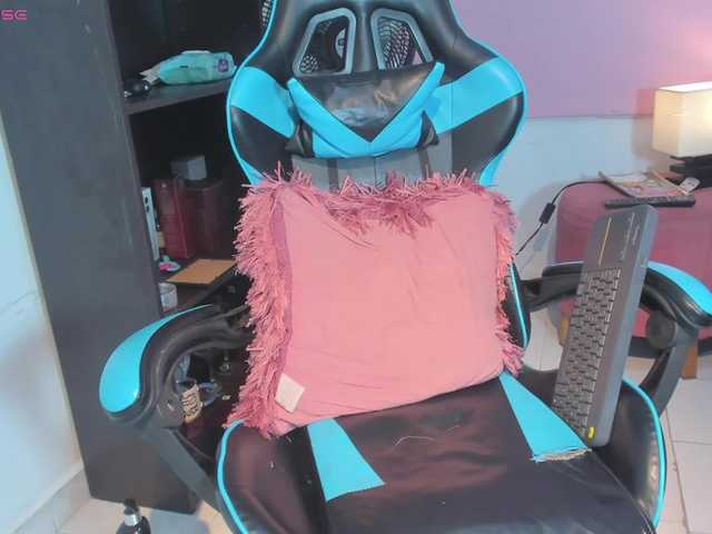 MariaFoxx live cam on BongaCams
