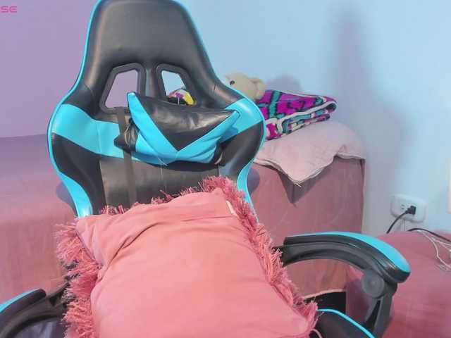 MariaFoxx live cam on BongaCams