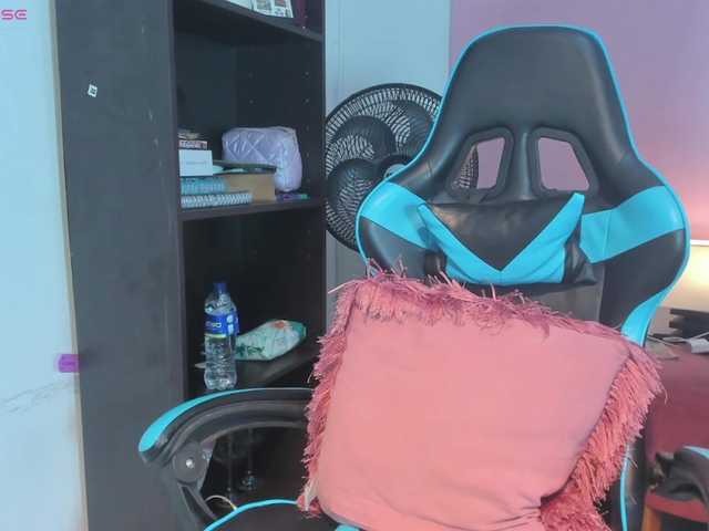 MariaFoxx live cam on BongaCams