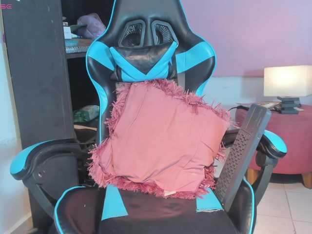 MariaFoxx live cam on BongaCams