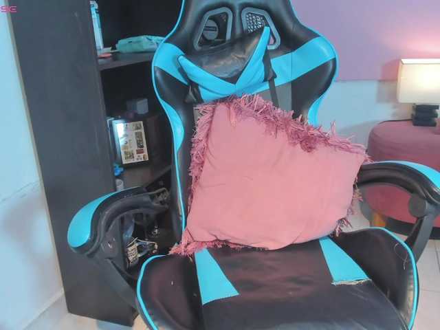 MariaFoxx live cam on BongaCams