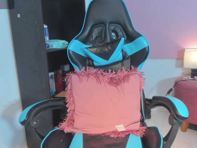 MariaFoxx live cam on BongaCams