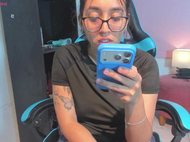 MariaFoxx live cam on BongaCams