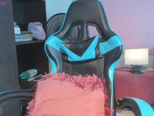 MariaFoxx live cam on BongaCams