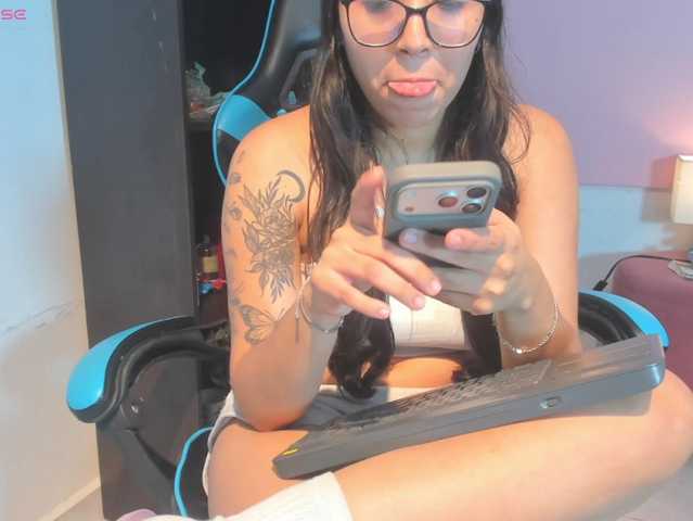 MariaFoxx live cam on BongaCams
