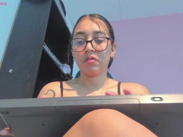 MariaFoxx live cam on BongaCams