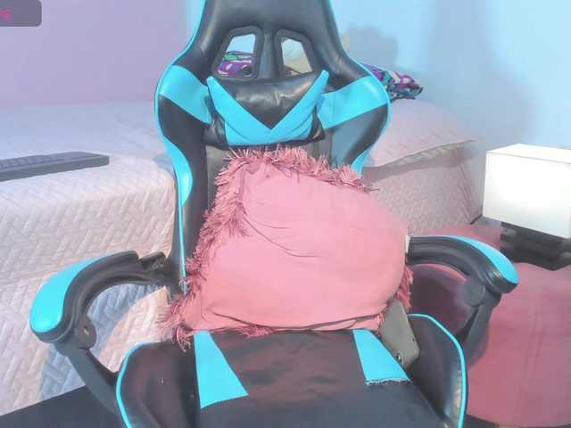 MariaFoxx live cam on BongaCams