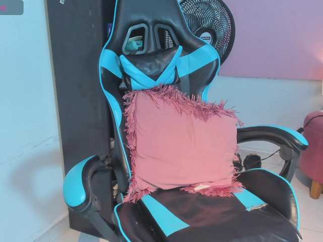 MariaFoxx live cam on BongaCams
