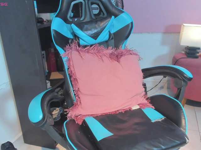 MariaFoxx live cam on BongaCams