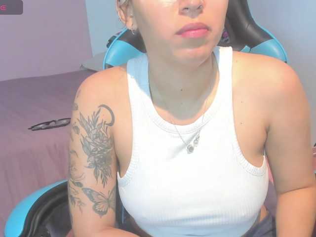 MariaFoxx live cam on BongaCams