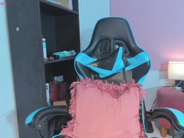 MariaFoxx live cam on BongaCams