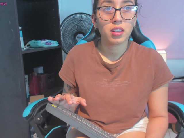 MariaFoxx live cam on BongaCams