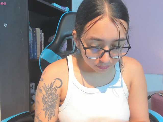 MariaFoxx live cam on BongaCams